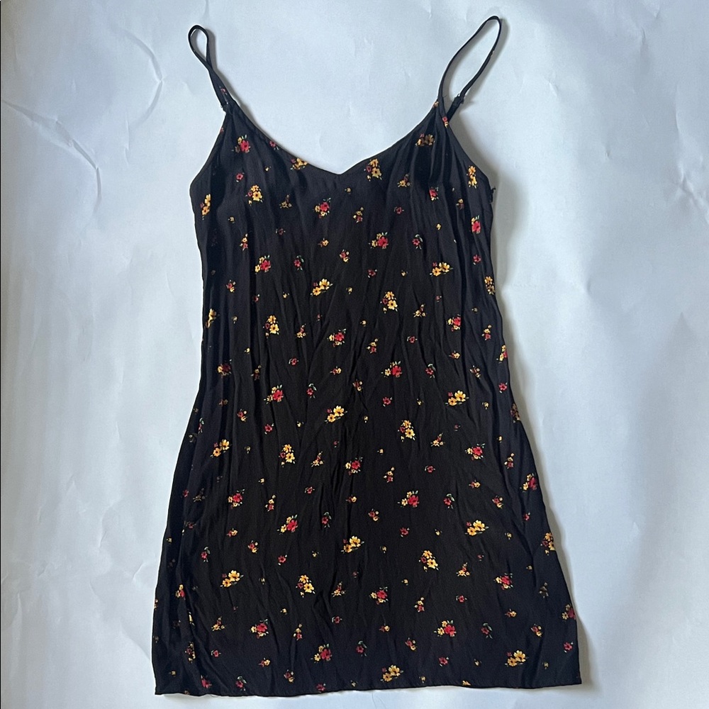 Forever 21 Black Floral Ruffle Cami Summer Dress